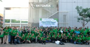 FSAD ITS Luncurkan Aksi Rawat Lingkungan lewat Operasi Plastik