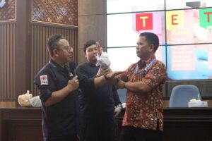Tingkatkan Kesigapan Pemberian Pertolongan Pertama, ITS Gelar Pelatihan P3K