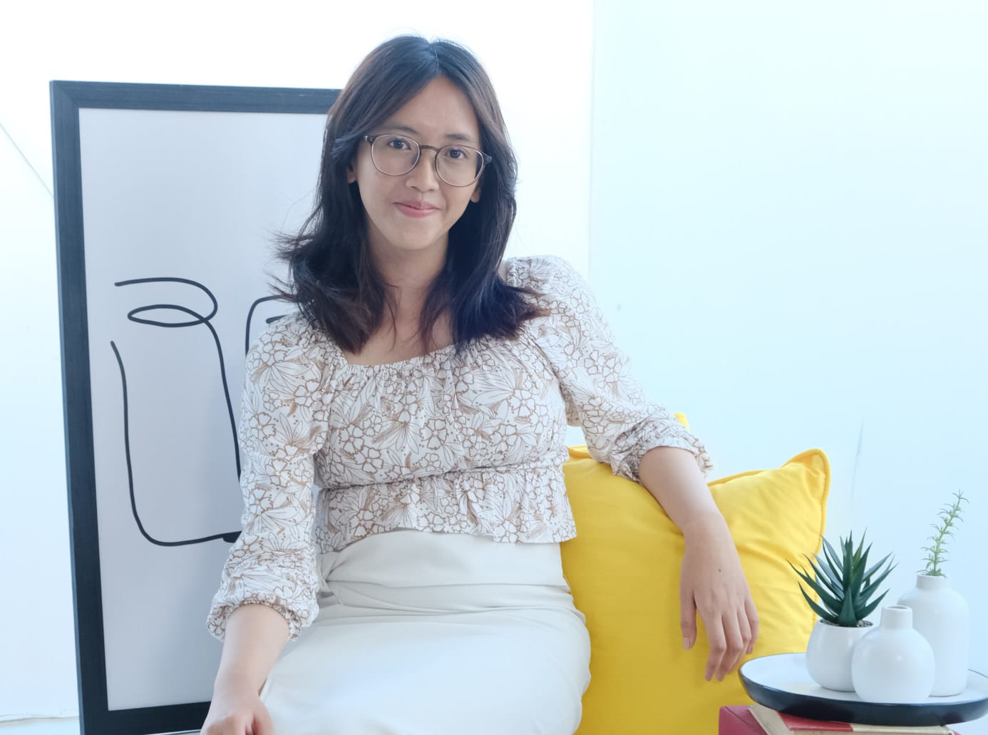 Wisudawan Departemen Teknik Elektro ITS Giselle Hage sebagai wisudawan termuda pada gelaran Wisuda ke-129 ITS