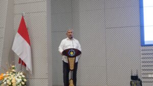 gambar Prof Ir Raden Syarief Widjaja