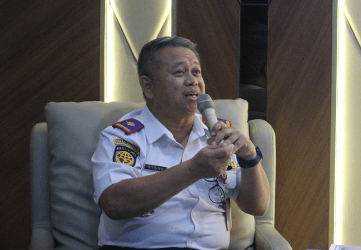 Foto Kepala Dinas Perhubungan Provinsi Jawa Timur, Dr Nyono ST MT, saat membagikan pengalamannya di IKA ITS Leadership Forum