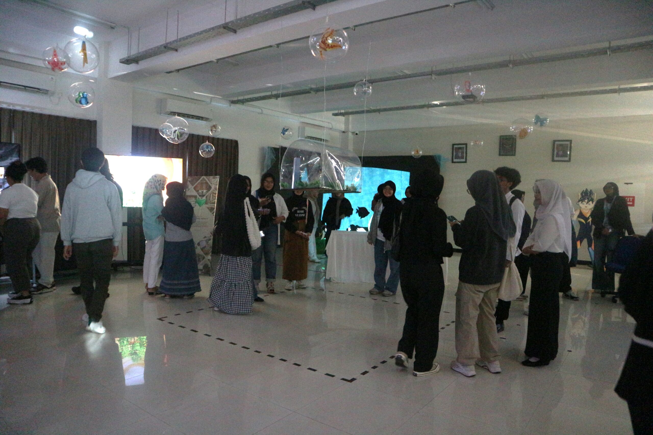 gambar pengunjung mandrakanta 2024