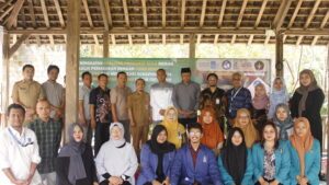 KKN ITS Bantu Tingkatkan Kualitas Produksi Gula Merah