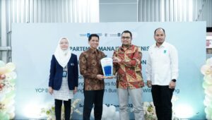 Teken MoU, ITS Gandeng Zoho Corporation Dukung Digitalisasi Bisnis
