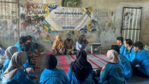 KKN Abmas ITS Hibahkan Mesin Pengering Pisang Otomatis