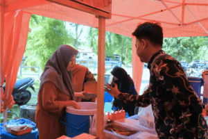 Serba-serbi UMKM Surabaya Hiasi Momen Wisuda Ke-130 ITS