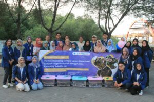 Memanfaatkan Limbah, KKN Abmas ITS Hasilkan Kompos dan Ecobrick
