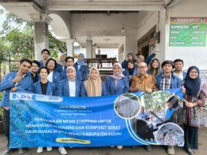 KKN ITS Ciptakan Alat Inovatif Pengolah Limbah Daun Nanas