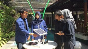 Tim Abmas ITS Sokong Eduwisata Berkelanjutan Melalui Aplikasi