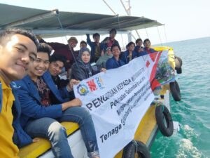 Manfaatkan Gelombang Laut, KKN Abmas ITS Inovasikan Pembangkit Listrik