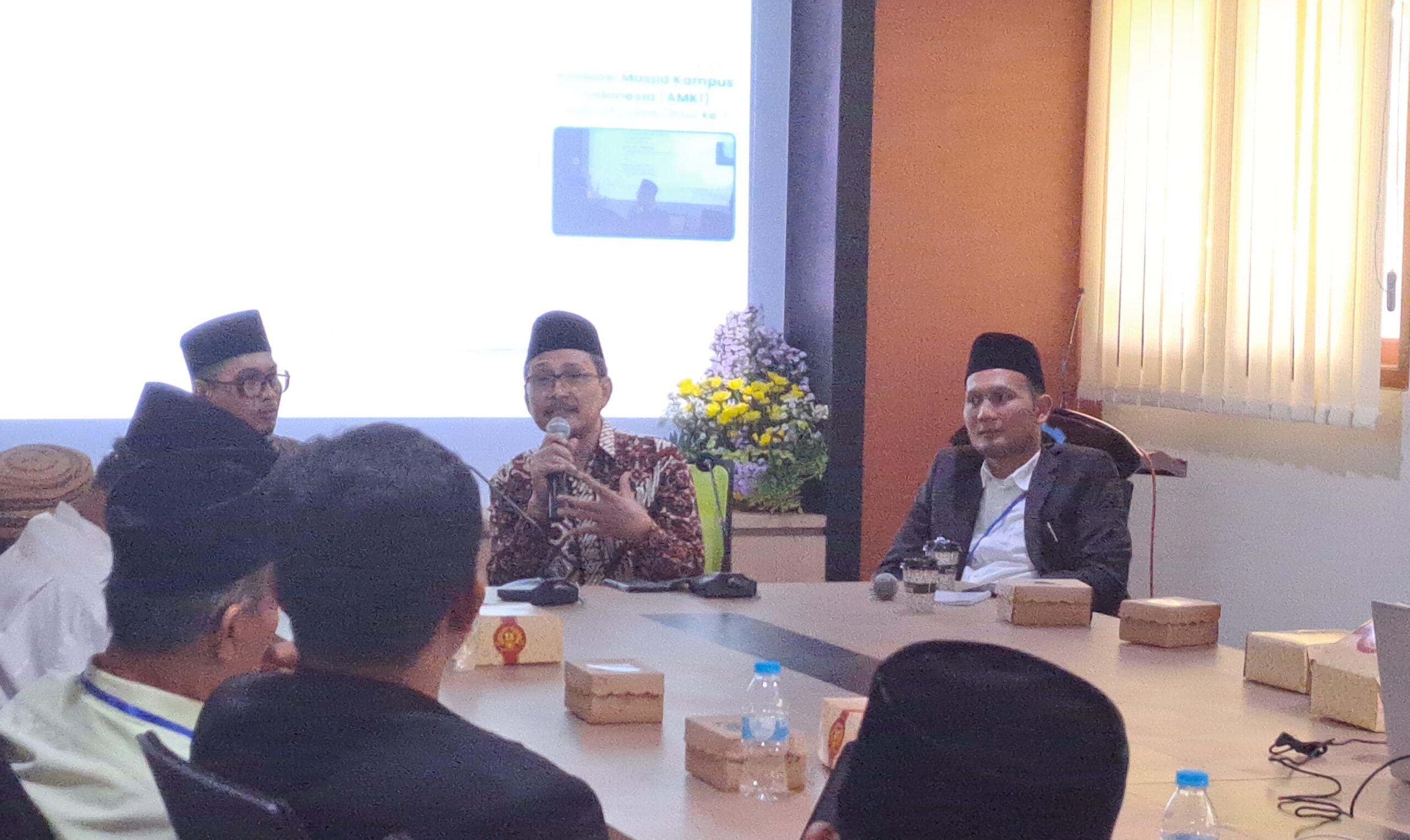 Ketua AMKI Provinsi Jawa Timur Prof Dr Muhammad Mashuri MT