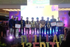Tim Bagogo dan Arunika meraih juara ketiga dan pertama