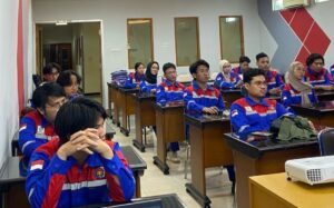 Kegiatan belajar mengajar yang diikuti para mahasiswa Program Studi Rekayasa Keselamatan Proses (RKP) ITS