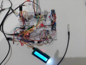 Prototipe CAPES, ciptaan tim mahasiswa Program Studi Rekayasa Keselamatan Proses (RKP) ITS yang memiliki tiga sensor pengukur vitalitas tubuh manusia