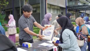 ITS Lepas Rombongan Mudik Bersama Menuju 64 Daerah Tujuan