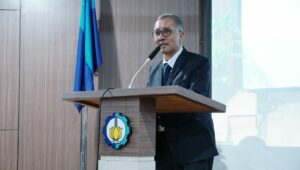 Tingkatkan Efisiensi Pelayanan Publik, Asisten II Kota Surabaya Raih Doktor di ITS