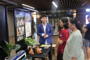 Despro ITS Pamerkan Karya Inovatif di Creative Community Day Surabaya