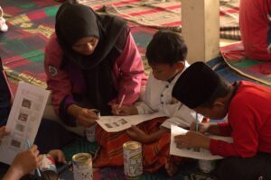 HIMASAKTA ITS Tanamkan Literasi Keuangan lewat Abdimas di Panti Asuhan