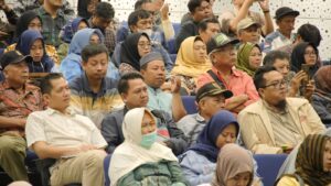 Providing Training, ITS Supports Hygienic and Safe Culinary Zones in Surabaya