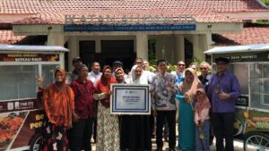 Collaboration between ITS, YMI, and IKA ITS Helps MSMEs Become More Independent