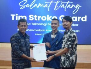 Aplikasi StrokeGuard Karya Mahasiswa ITS Resmi Digunakan di Rumah Sakit