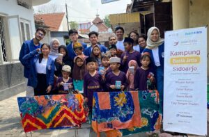 Mahasiswa Bakti BCA ITS Dorong UMKM Batik Jetis Berkelanjutan