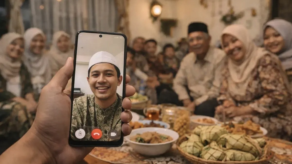 Ilustrasi mahasiswa perantau yang tidak dapat pulang merayakan Lebaran melalui video call (Sumber: timesindonesia.co.id)