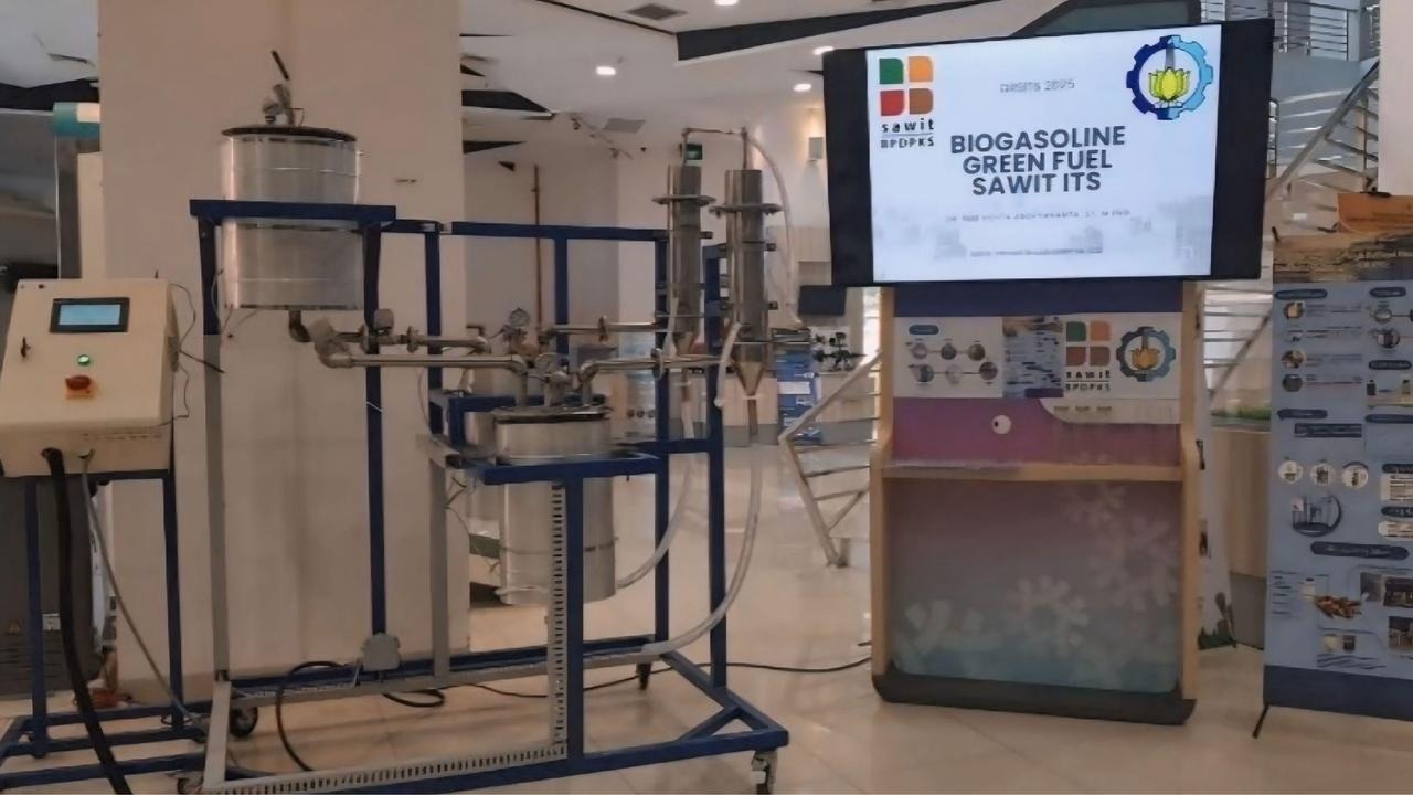 Alat produksi bensin biogasolin sawit (Benwit) ITS sebagai inovasi bahan bakar alternatif berbasis potensi domestik