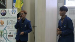 Dicka Elkana Putra bersama tim saat memaparkan inovasi RICHO-RICE di National Plant Innovation and Creativity Competition (N-PLANTIC) 2026