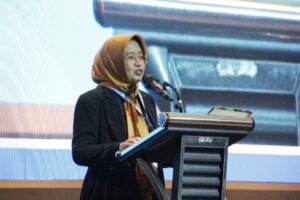 Gambar Wakil Rektor I Bidang Akademik dan Kemahasiswaan ITS Prof Nurul Widiastuti SSi MSi PhD menyampaikan sambutannya dalam kegiatan ISoC VII 2026