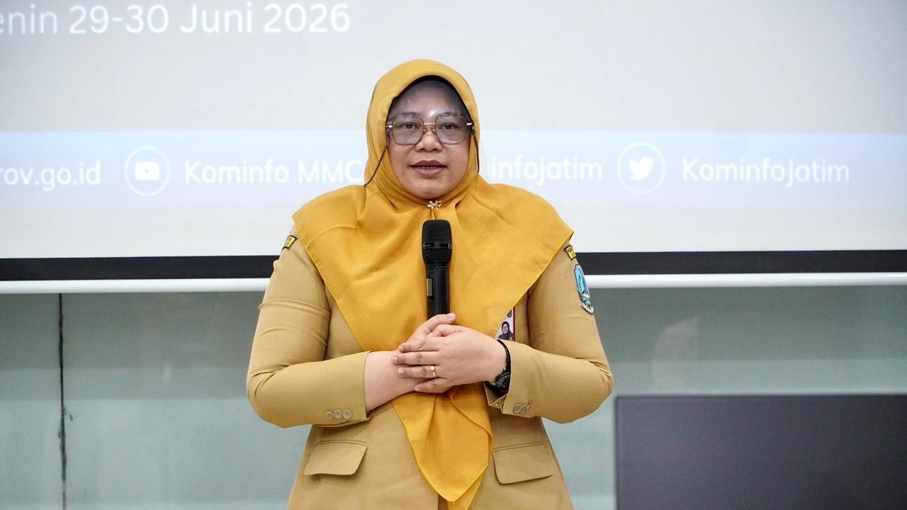 Kepala Diskominfo Pemprov Jatim Sherlita Ratna Dewi Agustin SSi MIP ketika memberikan sambutan pada pembukaan Pelatihan Pentest