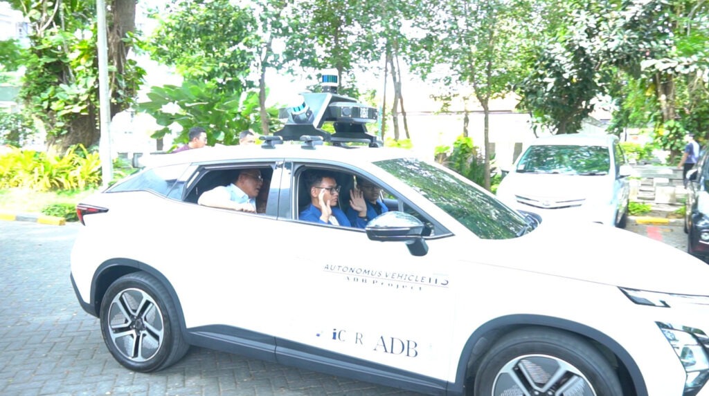ITS Kembangkan Sistem Kendali Otonom Modular pada Mobil Listrik