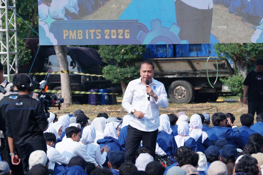 Cak Eri Serukan Estafet Kepemimpinan kepada 7.269 Mahasiswa Baru ITS