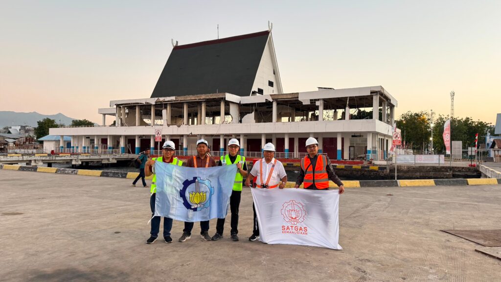 Tim Satgas Bencana ITS Pantau Infrastruktur Pascagempa di NTT