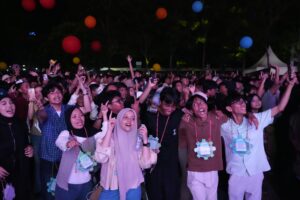HIVI! Warnai Antusiasme Ribuan Maba ITS pada Puncak GEREX 2026