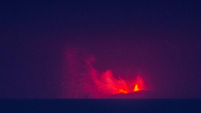 Antara foto_gunung krakatau