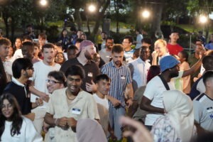 Jalin Persahabatan Bersama di ITS Global Night