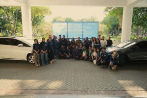 ITS Terima Hibah Dua Mobil Hyundai untuk Riset Otomotif