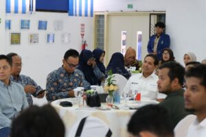 Suasana kegiatan Industrial Expert Day Departemen Teknik Instrumentasi ITS