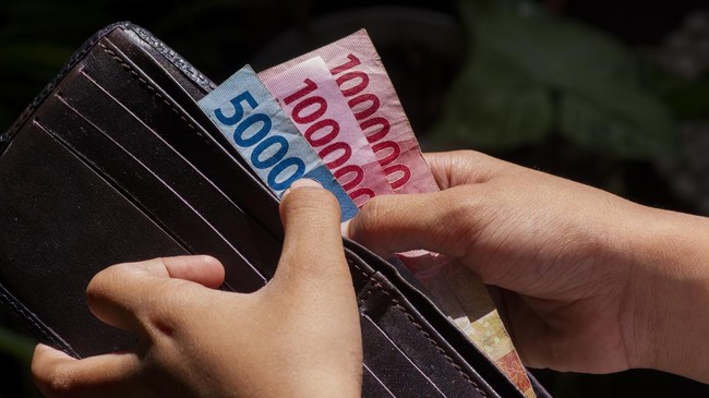 Perlunya kesadaran finansial dalam kondisi ekonomi saat ini (Sumber: iStock/Jaka Suryanta)