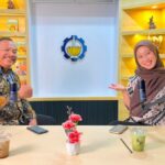 Senyum Humanis di Meja Front Office: Menjaga Sentuhan Manusia di Tengah Digitalisasi