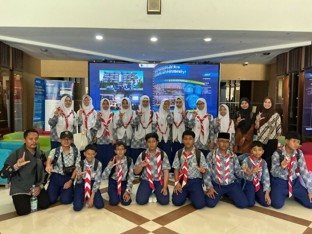 Perpustakaan ITS Sambut Kunjungan EduTrip SMPIT Al-Ibrah Gresik