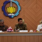 Ketua MPR RI Sambang ke ITS, Terima Rumusan Strategis Akademisi