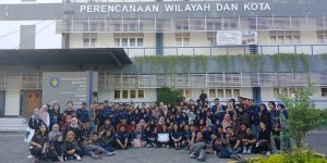 Kunjungan dari Planologi UNS