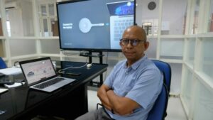 Dekan-Fakultas-Teknologi-Kelautan-FTK-ITS-Dr-Ing-Ir-Setyo-Nugroho-yang-juga-pakar-transportasi-laut