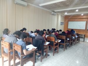 UAS Semester Gasal 2018 / 2019