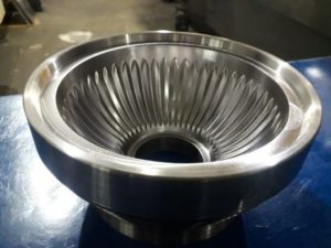 Pembuatan Mold Mangkuk dan Piring Kaca dengan Mesin CNC