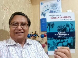 Profesor ITS Inovasikan Biomassa Menjadi Komponen Sel Surya