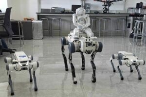 ITS Kembangkan Robot Anjing Berkaki Empat dengan Sensor dan Navigasi