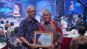 ITS Dinobatkan sebagai Pelopor Inovasi Teknologi Maritim Jawa Timur